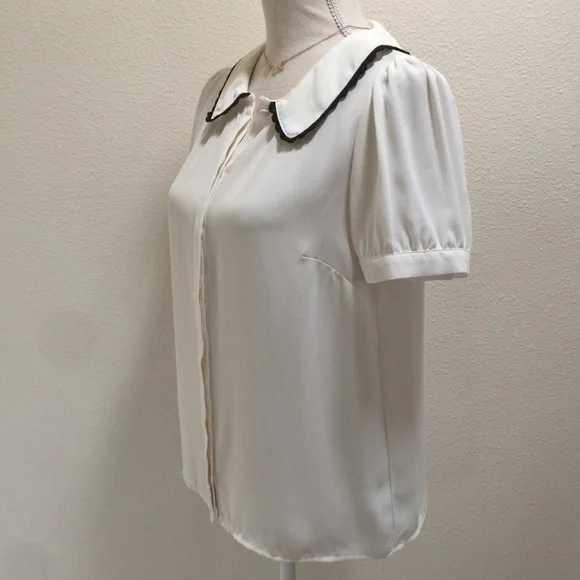 White Button Blouse with Black Lace Peter Pen Collar Schoolgirl Cosplay Coquette - Picture 11 of 12